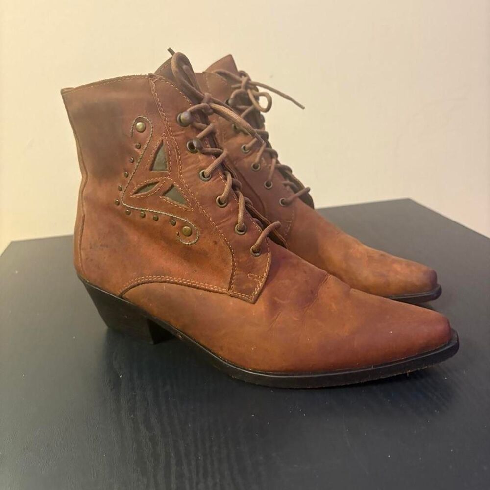 Circle-s Women's Brown Boots
